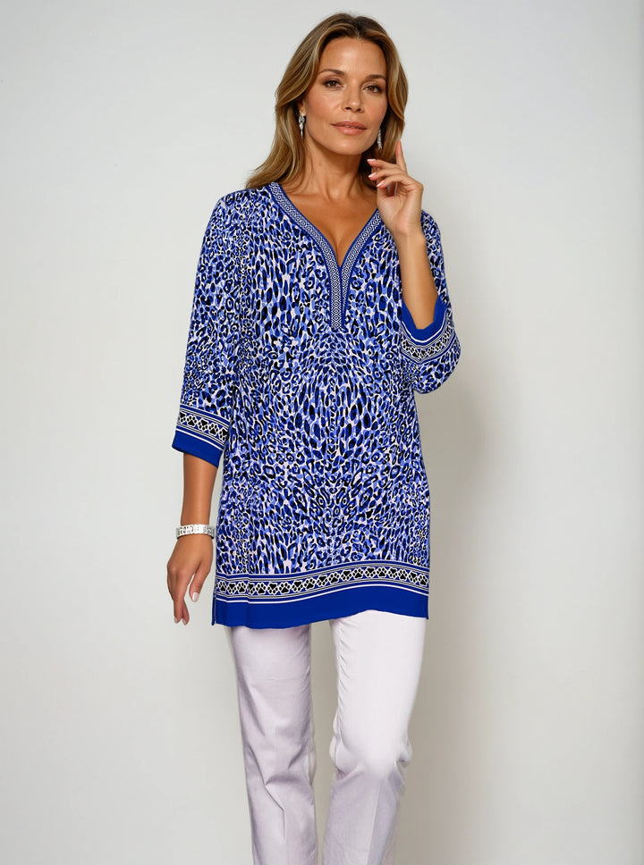 Cat Country Print Cotton Knit 3/4 Sleeve V-Neck Placket Tunic
