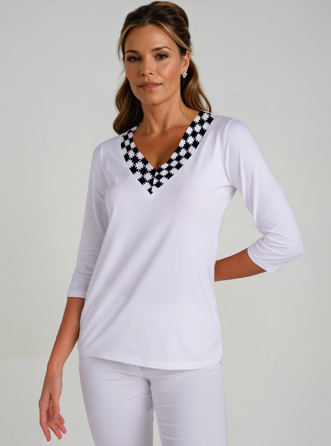 Solid Knit V-Neck Printed Trim Top