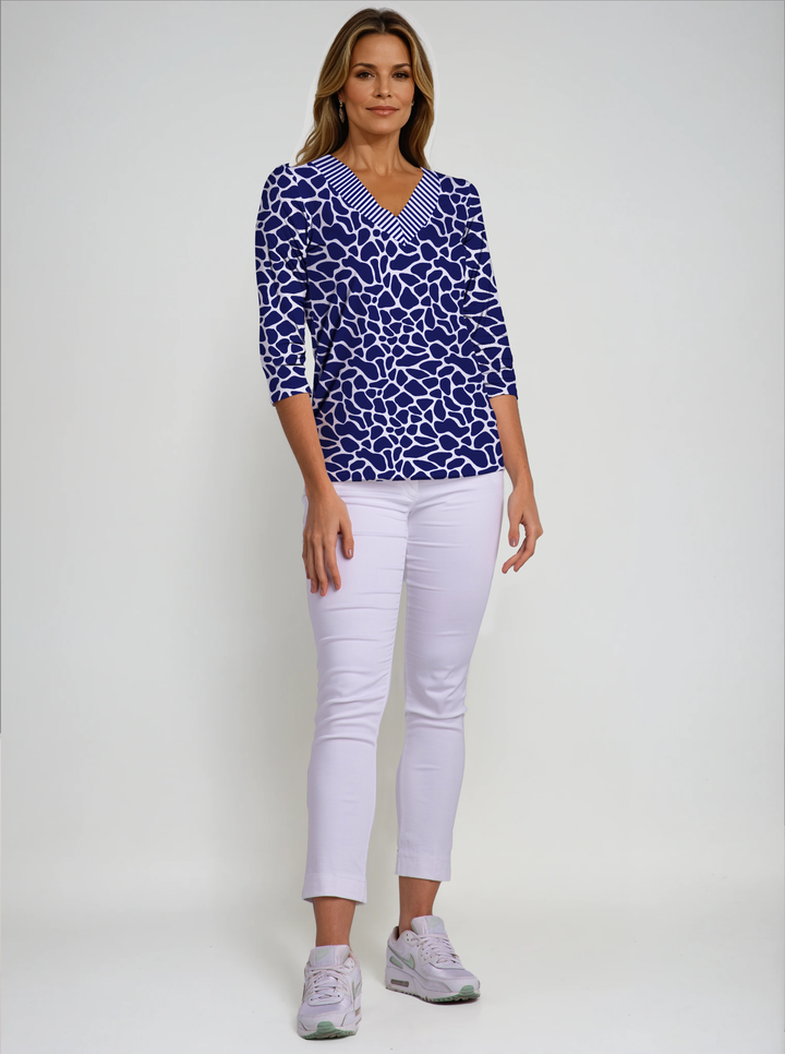 Giraffe skin Print Cotton Knit 3/4 Sleeve V-Neck Top