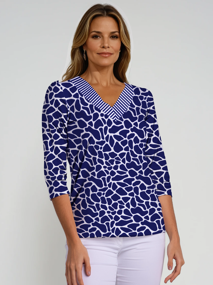 Giraffe skin Print Cotton Knit 3/4 Sleeve V-Neck Top
