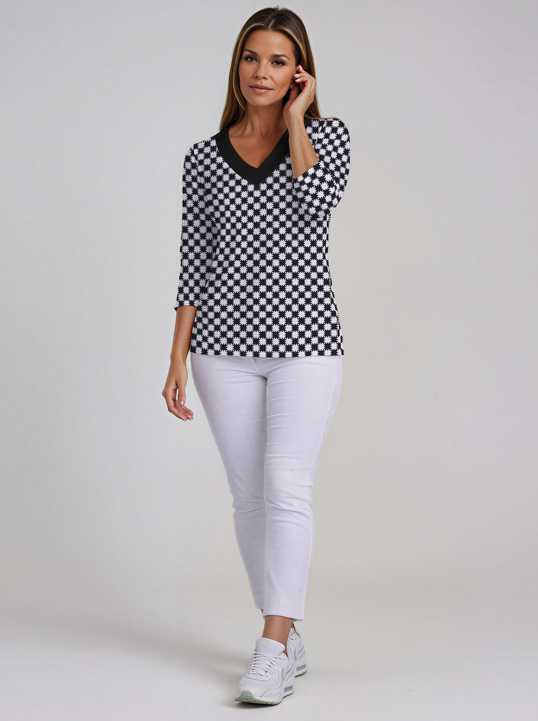 Checkboard Print Cotton Knit 3/4 Sleeve V-Neck Top