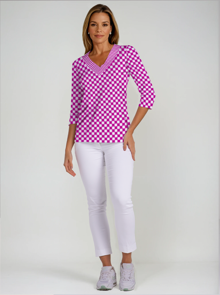 Checkboard Print Cotton Knit 3/4 Sleeve V-Neck Top