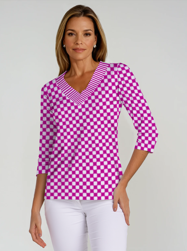 Checkboard Print Cotton Knit 3/4 Sleeve V-Neck Top