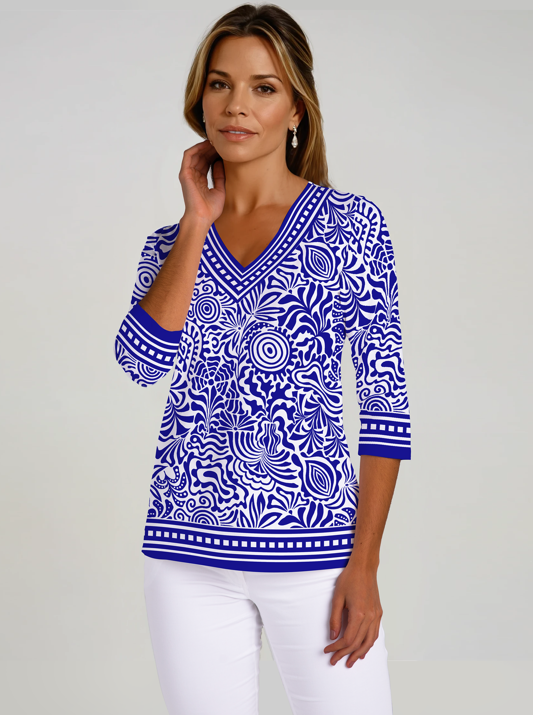 Artista Print Cotton Knit 3/4 Sleeve V-Neck Top