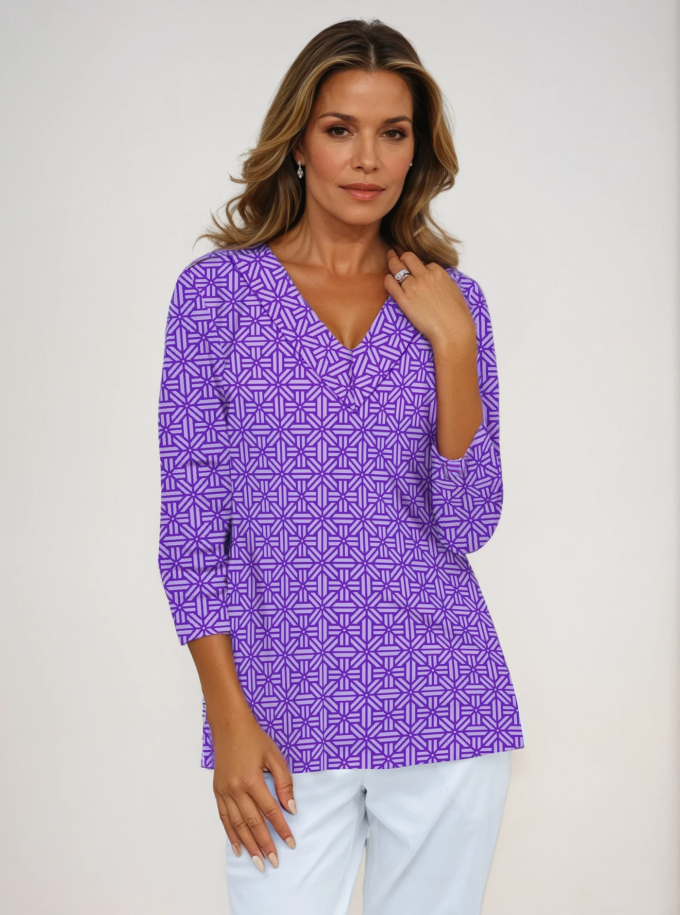 Rattan Print Cotton Knit Sleeve V-Neck Top