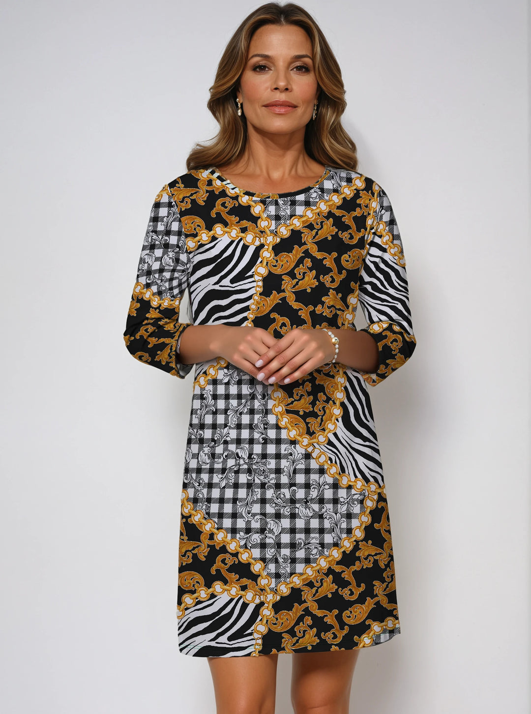 3/4 Sleeve Crew Neck Dress M / Black Gold