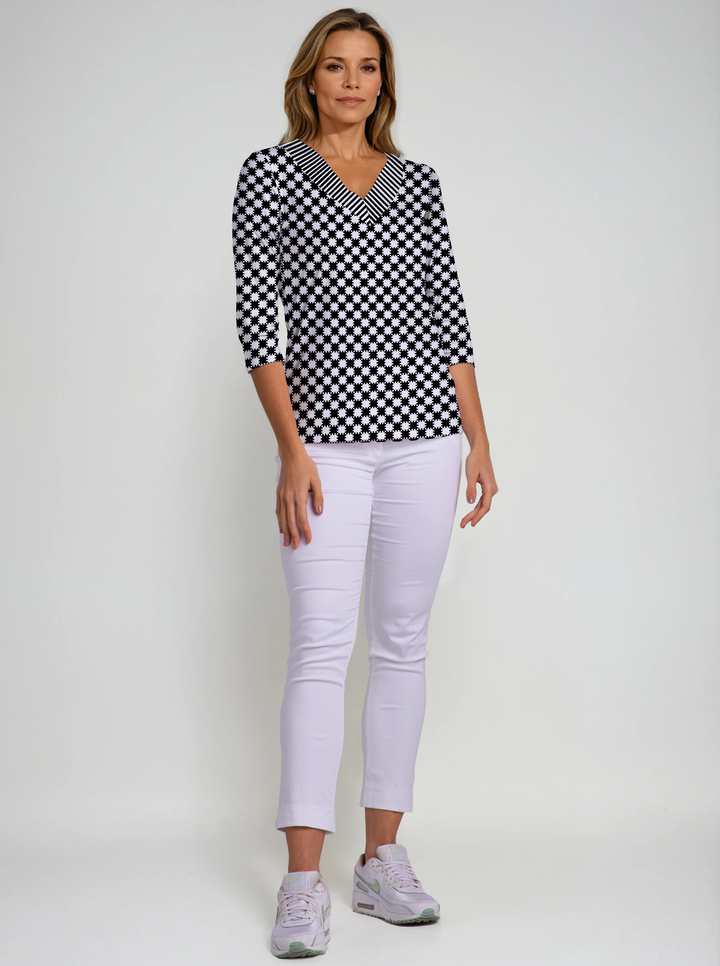 Checkboard Print Cotton Knit 3/4 Sleeve V-Neck Top
