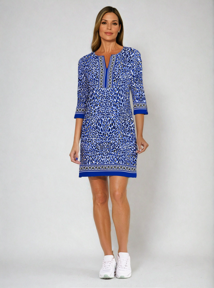 Cat Country Print Cotton Knit 3/4 Sleeve Slit Neck Dress (Regular Fit)