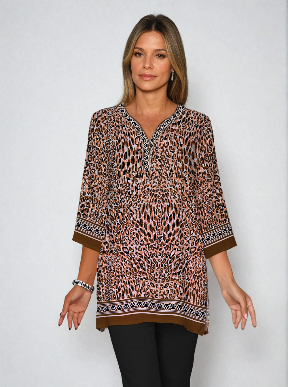 Cat Country Print 3/4 Sleeve V-Neck Placket Tunic