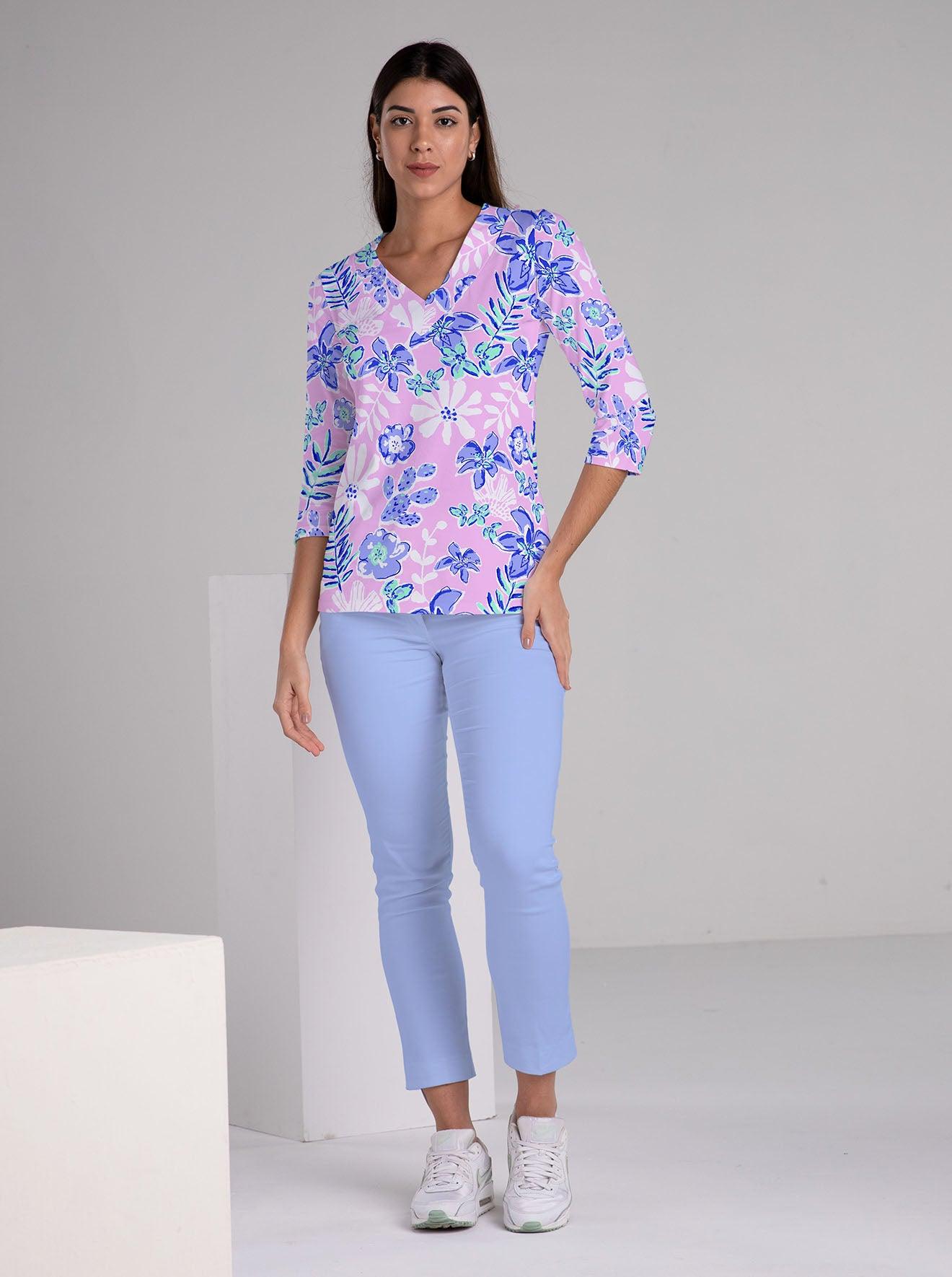 Paradise Island Print Cotton Knit 3/4 Sleeve V-Neck Top - Rezobay