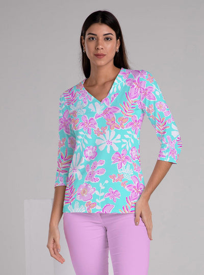 Paradise Island Print Cotton Knit 3/4 Sleeve V-Neck Top - Rezobay